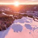 Family In Hafjell, In-ski Out *
