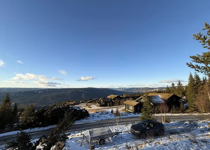 Family In Hafjell, In-ski Out Feriehus